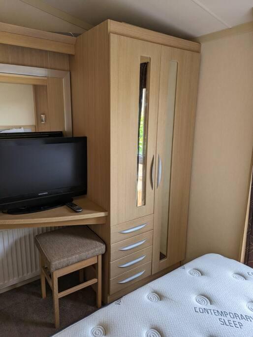6 Berth Holiday Home On Ocean Edge Near Morecambe Хейшем Экстерьер фото